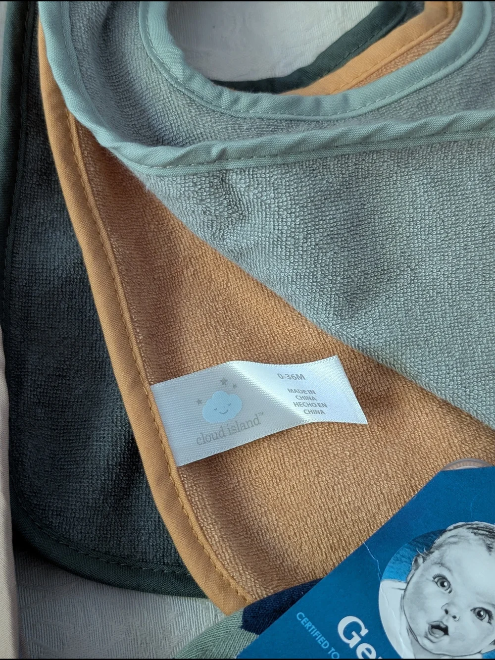 N/A baby bib